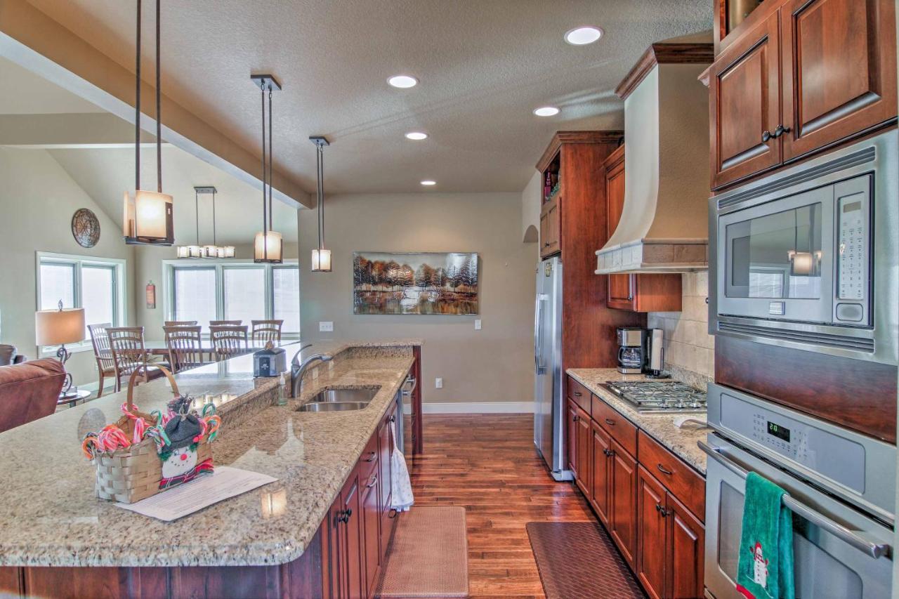 Bella Greens Spacious Sturgis Home With Large Deck Exterior photo