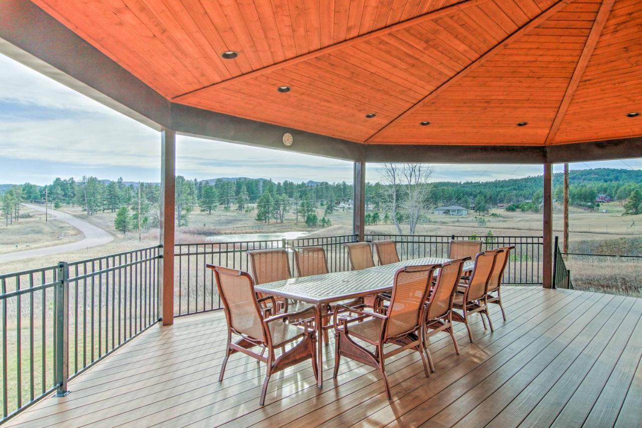 Bella Greens Spacious Sturgis Home With Large Deck Exterior photo
